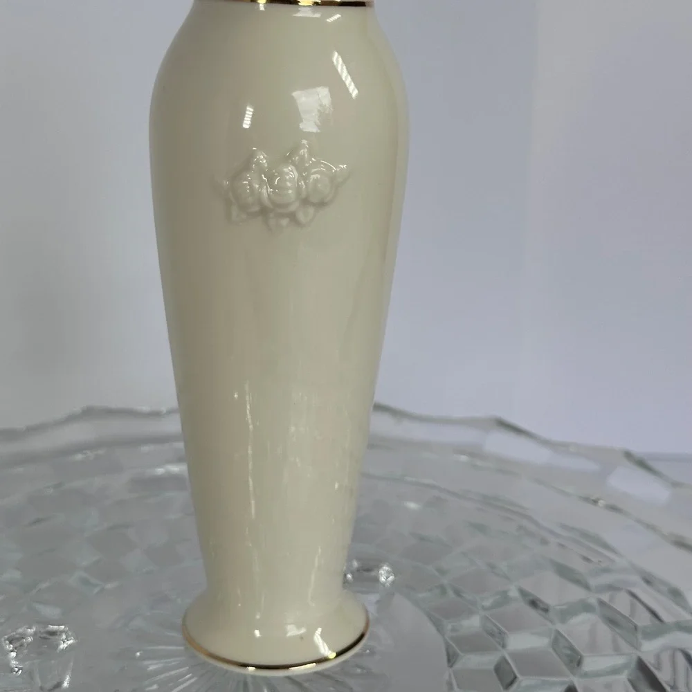 Lenox Collections Rose Blossom Bud‎ Vase Ivory Fine China 24K Gold Accents